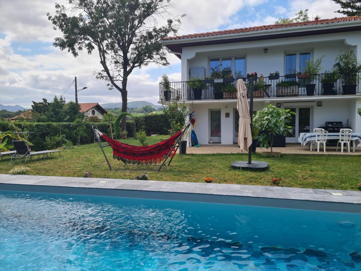 Appartement Avec Cuisine Et Grande Piscine Chauffee Hendaye Εξωτερικό φωτογραφία