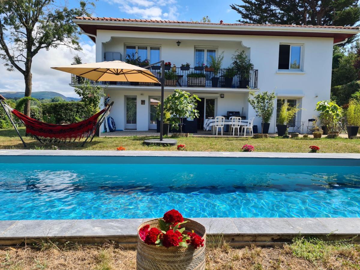 Appartement Avec Cuisine Et Grande Piscine Chauffee Hendaye Εξωτερικό φωτογραφία