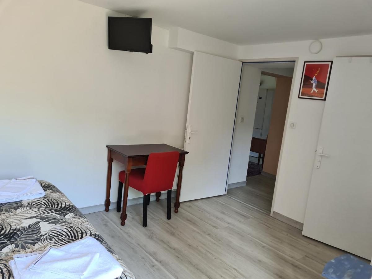 Appartement Avec Cuisine Et Grande Piscine Chauffee Hendaye Εξωτερικό φωτογραφία